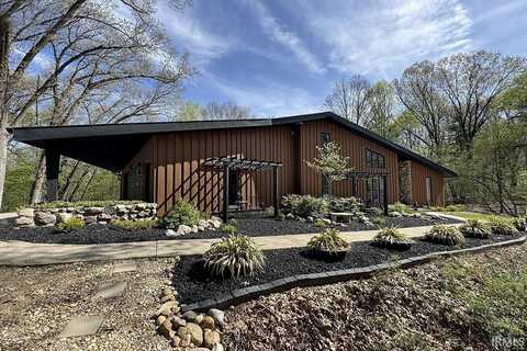 55960 County Road 23, Bristol, IN 46507