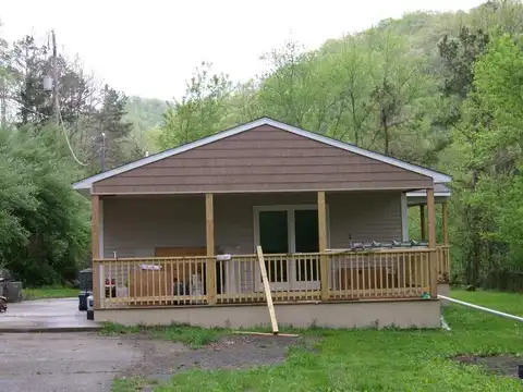 4110 big elk road, Inez, KY 41224