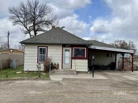 2615 Mizpah St, Miles City, MT 59301