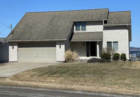 866 W Lake ST, Spruce, MI 48762