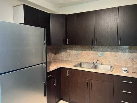 3690 Inverrary Dr 1U, Lauderhill, FL 33319