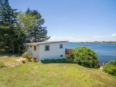43 West Shore Road, Harpswell, ME 04003