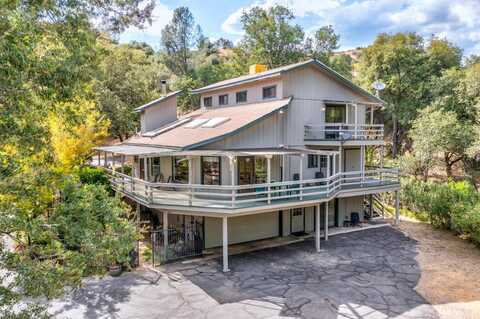 40866 Hodges Hill Drive, Oakhurst, CA 93644