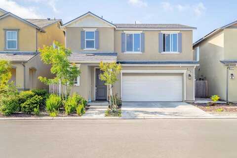 6029 Swift Avenue W, Fresno, CA 93723