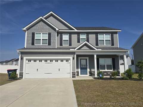 604 AMUSEMENT Drive, Hope Mills, NC 28348