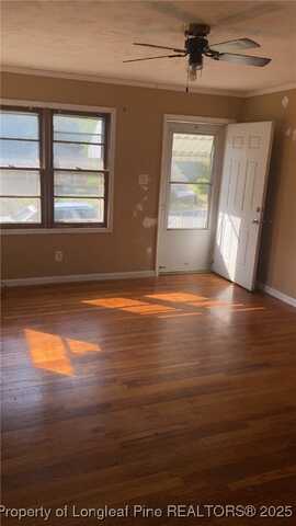 918 E Rochester Drive E, Fayetteville, NC 28305