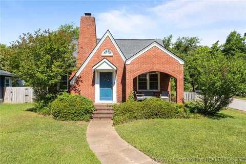 207 N Virginia Avenue, Fayetteville, NC 28305