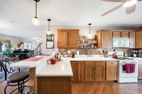 150 Sorghum Dr, Waynesville, NC 28785