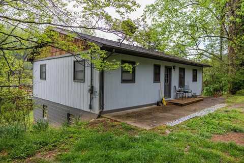 57 Gribble Hill Rd, Franklin, NC 28734