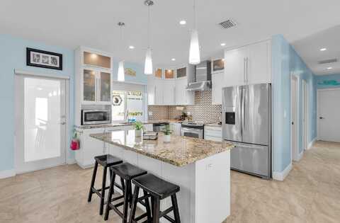 1019 Snapper Lane, Key Largo, FL 33037