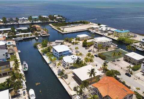 184 Bahama Avenue, Key Largo, FL 33037