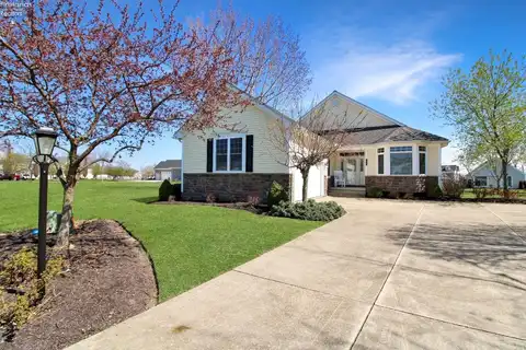 1239 Catawba Bay Drive, Port Clinton, OH 43452