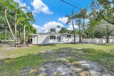 12135 NE 10TH AVE, NORTH MIAMI, FL 33161