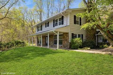 135 HAZELNUT LANE, CULLOWHEE, NC 28723