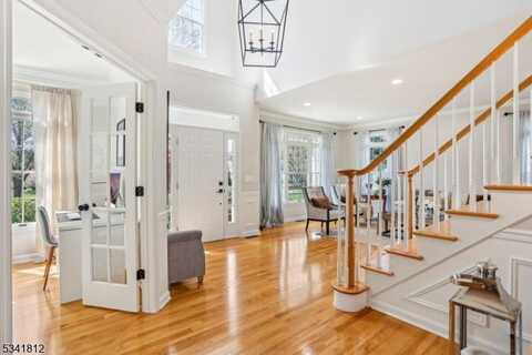 2 Bull Creek Ct, Montgomery Twp., NJ 08558