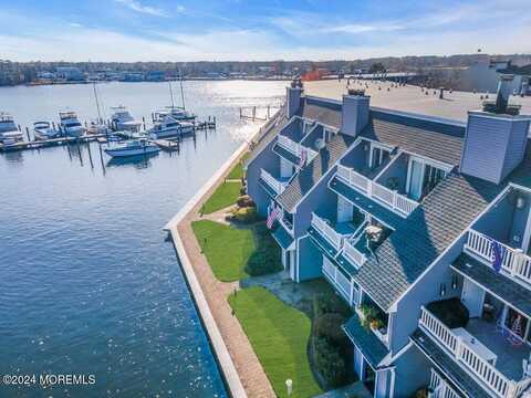 85 E Water Street, Toms River, NJ 08753