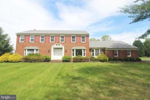 8 EVANS DRIVE, WEST WINDSOR, NJ 08550