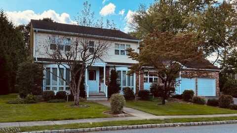 34 Brian Rd, West Caldwell, NJ 07006