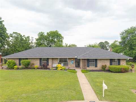 6811 S T ST, Fort Smith, AR 72903