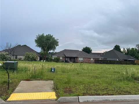 2015 Ivy Ridge RD, Barling, AR 72923