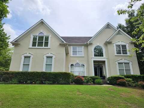 365 AUTUMN BREEZE Drive, Roswell, GA 30075