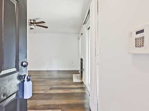 632 Granville Court, Sandy Springs, GA 30328