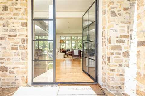 4785 Brinkley Lane, Atlanta, GA 30342