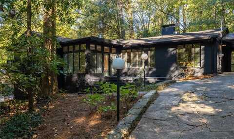 922 Barton Woods Road NE, Atlanta, GA 30307