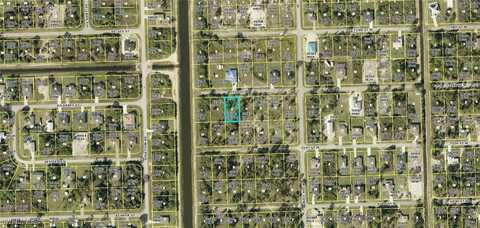 3609 71st Street W, Lehigh Acres, FL 33971