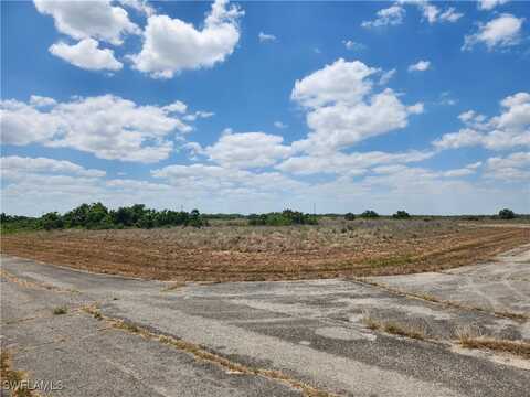 501 Leon Court, Labelle, FL 33935