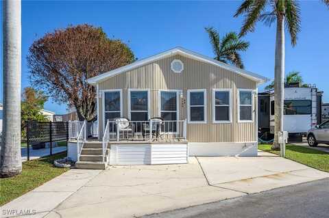 11148 Stardust Drive, Fort Myers, FL 33908