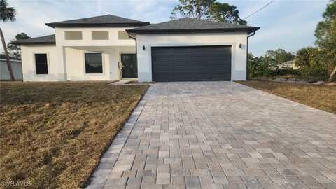 2810 44th Street SW, Lehigh Acres, FL 33976