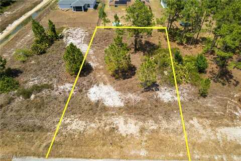 2716 43rd Street SW, Lehigh Acres, FL 33976