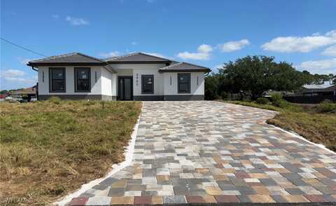 2902 17TH Street SW, Lehigh Acres, FL 33976