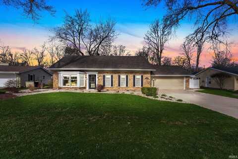 2821 Devon Drive, Fort Wayne, IN 46815