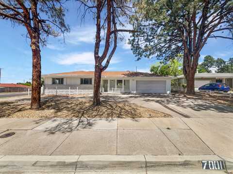 7001 EDWINA Avenue NE, Albuquerque, NM 87110