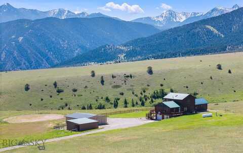 29 S Wineglass Loop S, Livingston, MT 59047