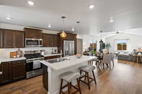 721 Thrice Loop, Belgrade, MT 59714