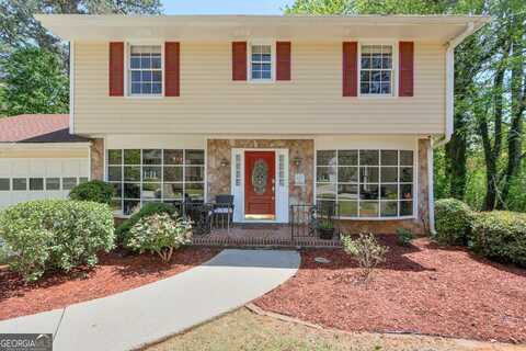 1423 Fairfield, Lilburn, GA 30047