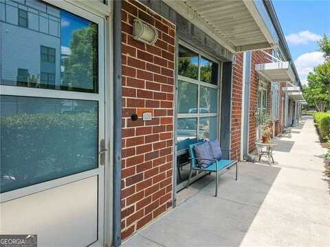 1661 La France, Atlanta, GA 30307