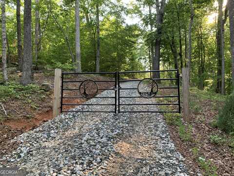 117 Shore Crest, Martin, GA 30557
