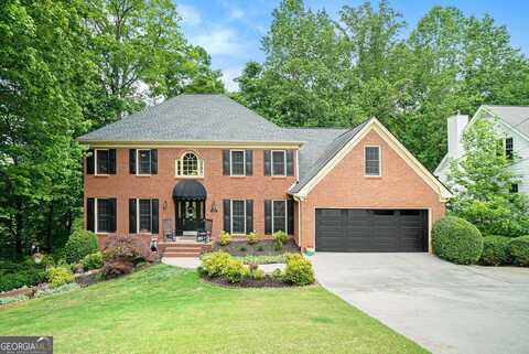 5020 Huntshire, Lilburn, GA 30047