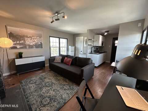 3921 PERSHING Drive, El Paso, TX 79903