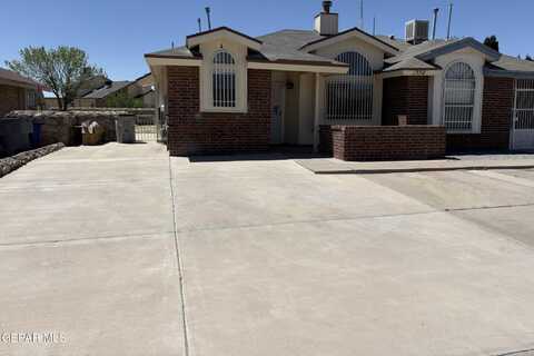 1550 GREG POWERS Drive, El Paso, TX 79936