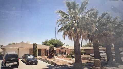 11325 Tom Ulozas Drive, El Paso, TX 79936