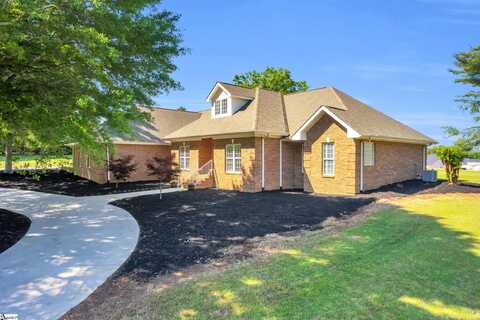 199 N Moore Road, Simpsonville, SC 29680