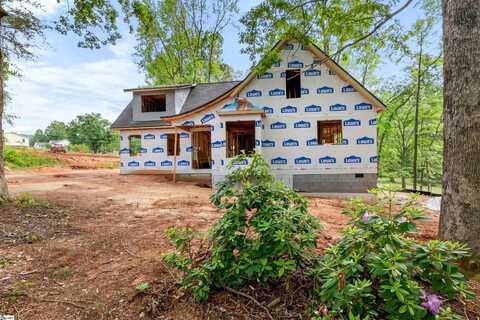 30 Farmview Drive, Travelers Rest, SC 29690