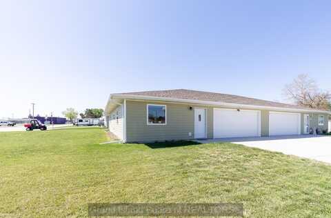 405 Elm Street, St. Paul, NE 68873