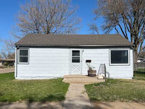 624 Radloff Avenue, Oakley, KS 67748