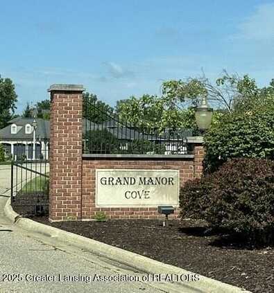 V/L Harbour Cove, Lansing, MI 48911